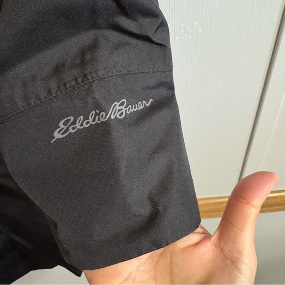 Eddie Bauer Size XS Rain Coat in Black - Picture 8 of 12